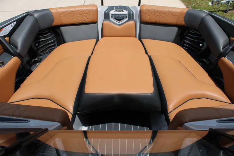 Slide: The Image of Nautique G25 Paragon 2021 - 7