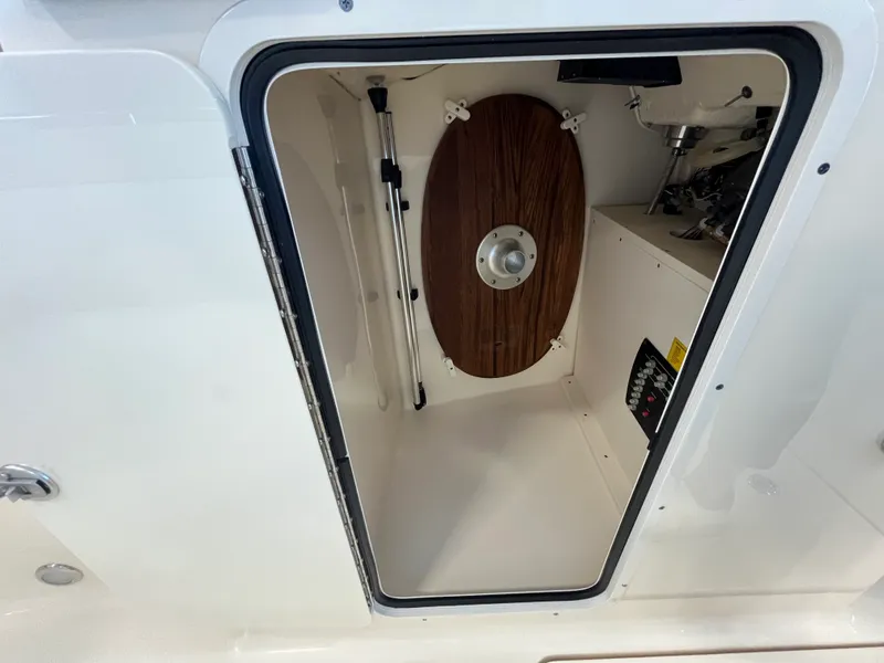 Slide: The Image of Scout 215 Dorado 2024 - 13