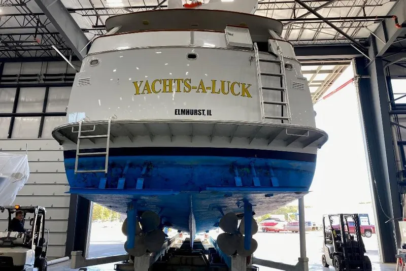 Slide: The Image of Burger 80 Motor Yacht 1988 - 13