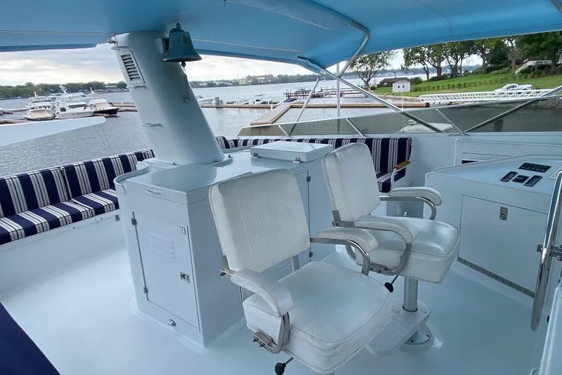 Slide: The Image of Burger 80 Motor Yacht 1988 - 23
