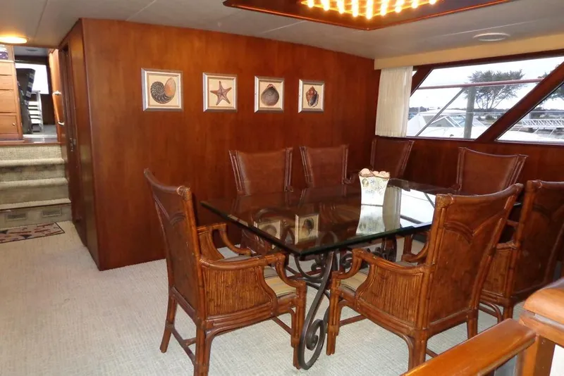 Slide: The Image of Burger 80 Motor Yacht 1988 - 39