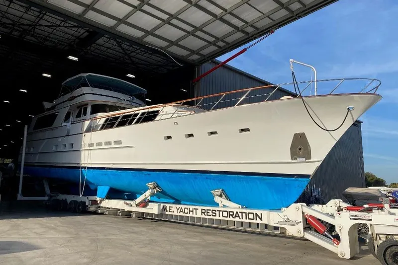 Slide: The Image of Burger 80 Motor Yacht 1988 - 9