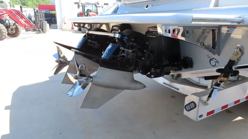 Slide: The Image of Cigarette 41 Nighthawk SD 2024 - 38
