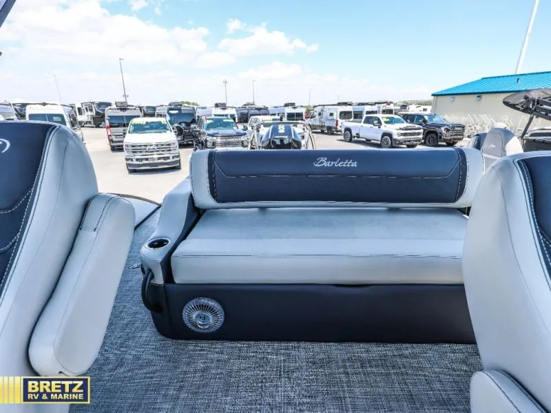 Slide: The Image of Barletta Boats C22UC 2026 - 20