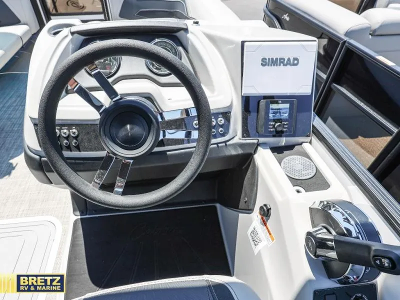 Slide: The Image of Barletta Boats C22UC 2026 - 18
