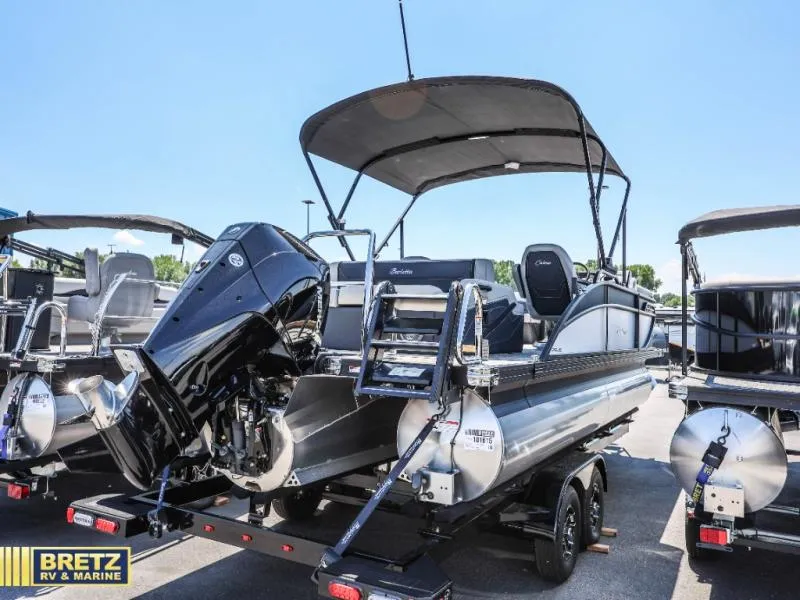 Slide: The Image of Barletta Boats C22UC 2026 - 4