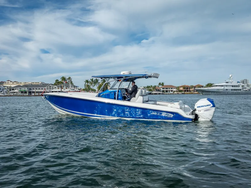 Slide: The Image of Nortech 340 Sport Center Console 2015 - 31