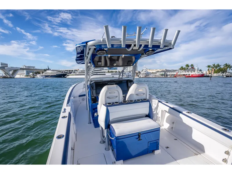 Slide: The Image of Nortech 340 Sport Center Console 2015 - 39