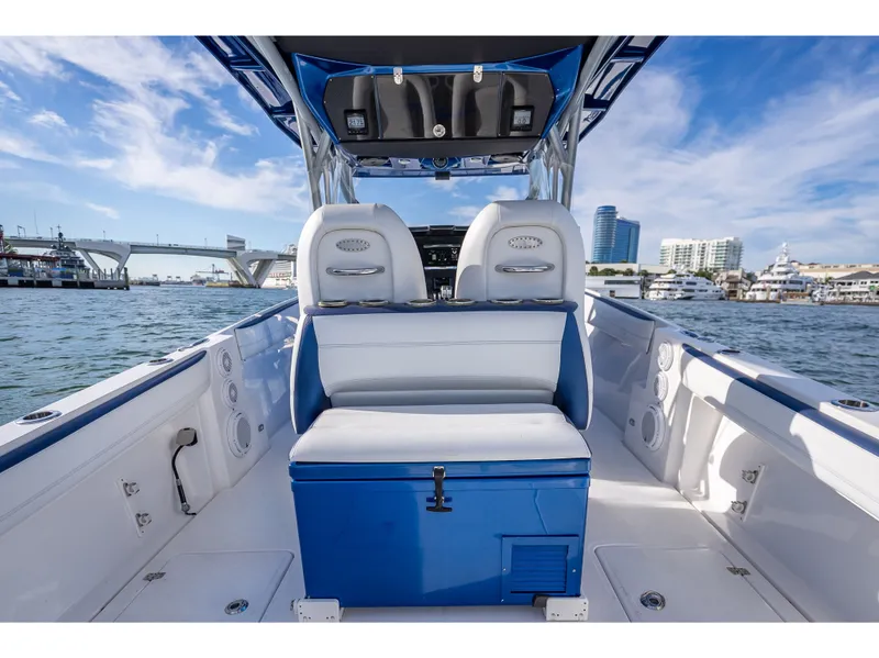 Slide: The Image of Nortech 340 Sport Center Console 2015 - 37