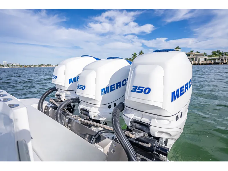 Slide: The Image of Nortech 340 Sport Center Console 2015 - 36