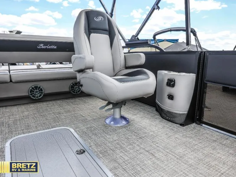 Slide: The Image of Barletta Boats A24UC 2026 - 16