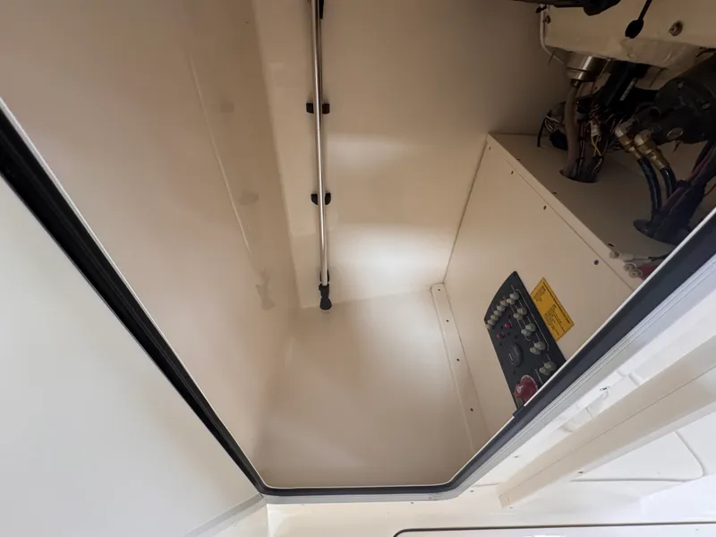 Slide: The Image of Scout 215 Dorado 2024 - 8