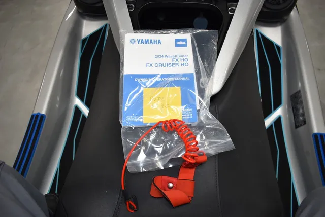 Slide: The Image of Yamaha FX Cruiser HO 2024 - 17