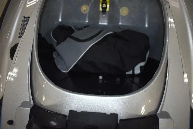 Slide: The Image of Yamaha FX Cruiser HO 2024 - 24