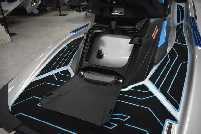 Slide: The Image of Yamaha FX Cruiser HO 2024 - 31