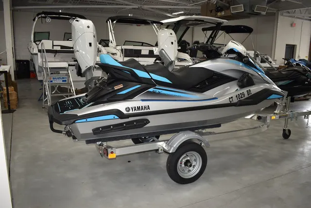 Slide: The Image of Yamaha FX Cruiser HO 2024 - 1