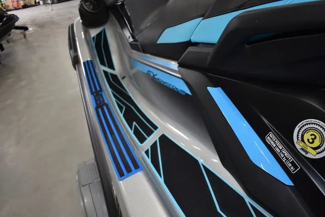 Slide: The Image of Yamaha FX Cruiser HO 2024 - 10