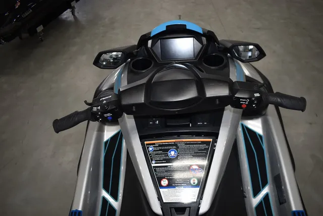 Slide: The Image of Yamaha FX Cruiser HO 2024 - 11
