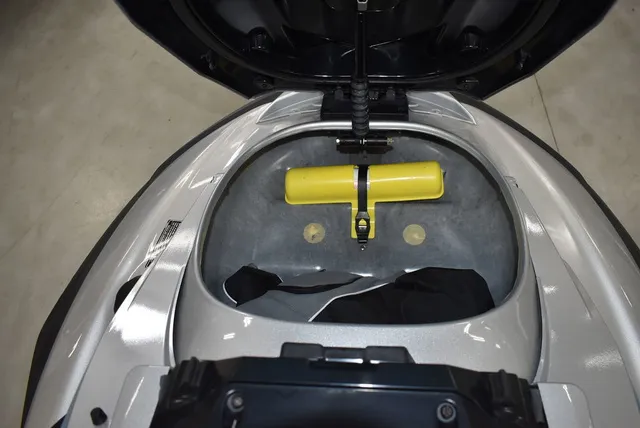 Slide: The Image of Yamaha FX Cruiser HO 2024 - 23