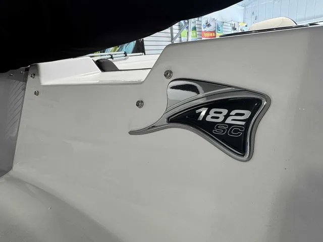 Slide: The Image of Stingray 182SC 2026 - 13