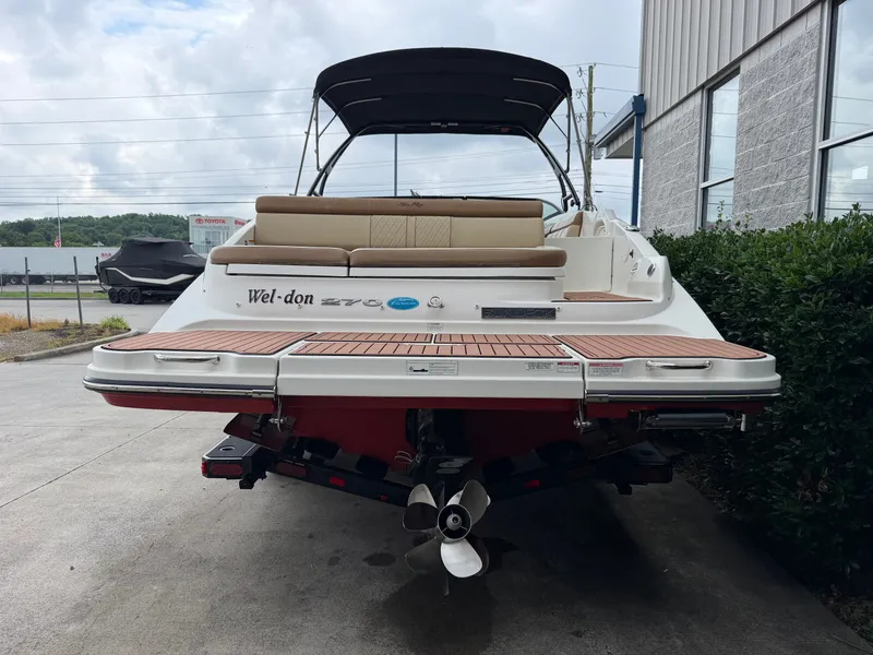Slide: The Image of Sea Ray 270 Sundeck 2015 - 4