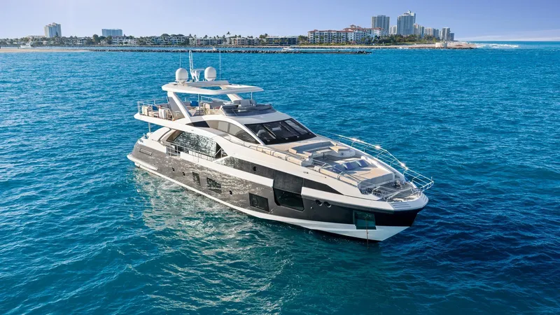 Slide: The Image of Azimut 89 2019 - 1