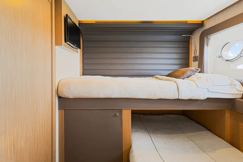 Slide: The Image of Ferretti 80 2012 - 37
