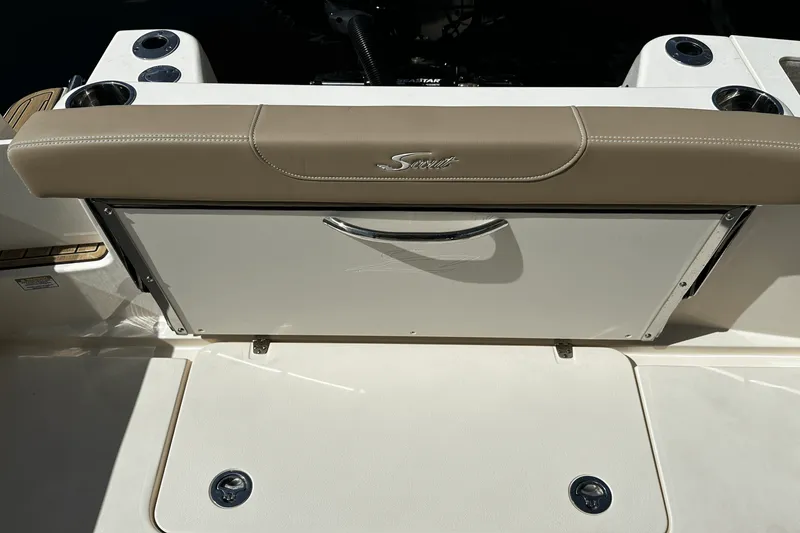 Slide: The Image of Scout 215 XSF 2024 - 12