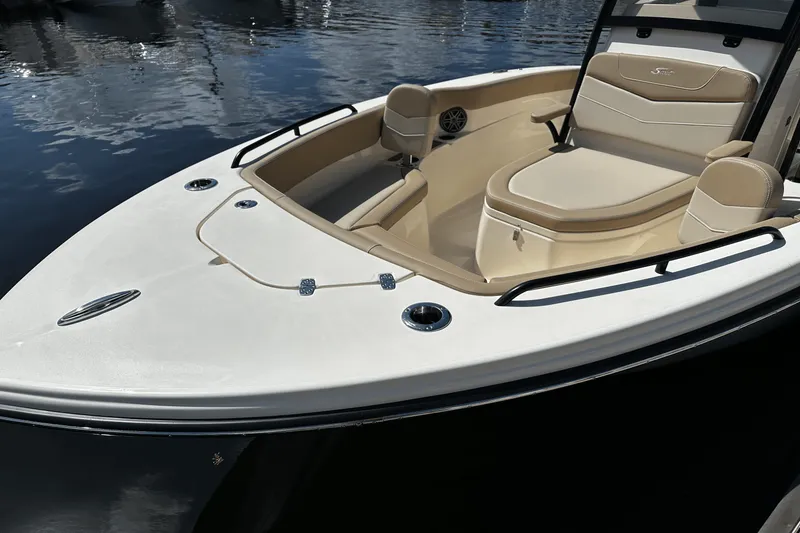 Slide: The Image of Scout 215 XSF 2024 - 2