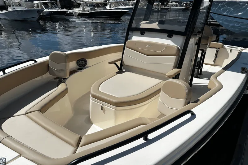 Slide: The Image of Scout 215 XSF 2024 - 4