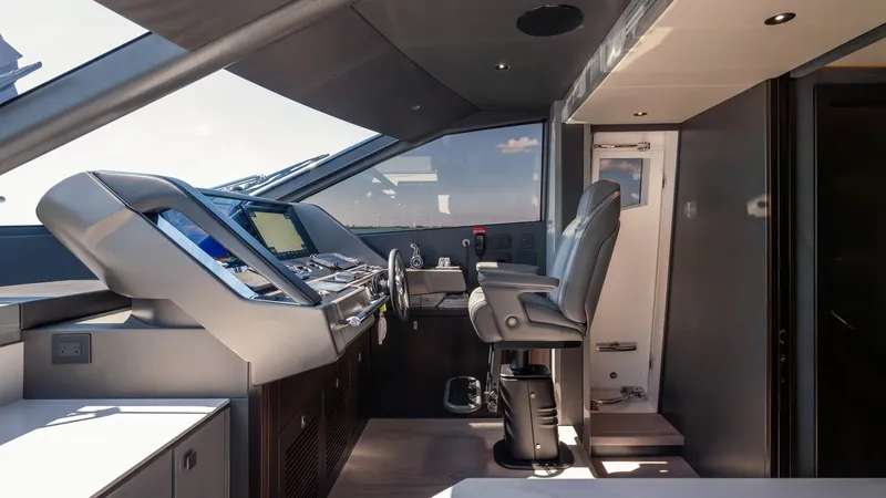 Slide: The Image of Sunseeker 88 2025 - 14