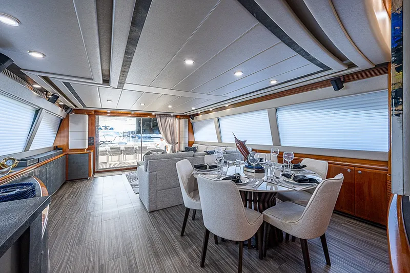 Slide: The Image of Ferretti 83 2006 - 18