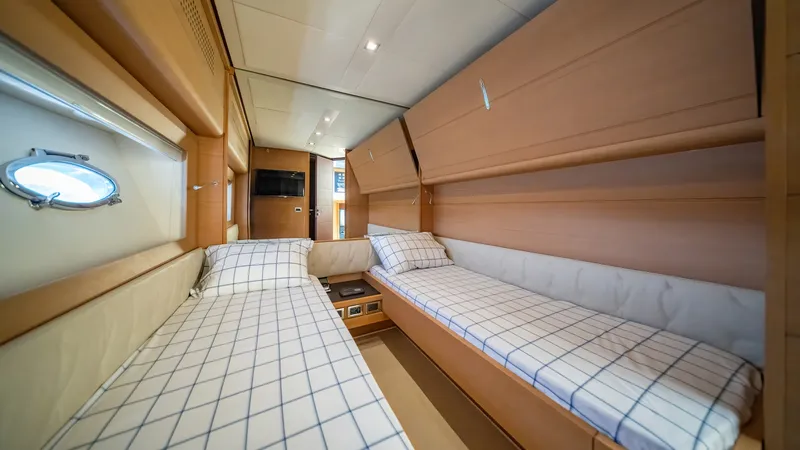 Slide: The Image of Pershing 73 2010 - 17