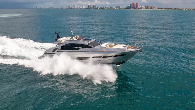 Slide: The Image of Pershing 84 2020 - 1