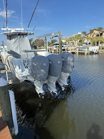 Slide: The Image of Contender 39ST 39' 2024 - 18