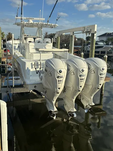 Slide: The Image of Contender 39ST 39' 2024 - 6