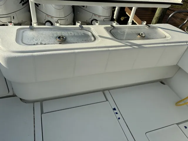 Slide: The Image of Contender 39ST 39' 2024 - 7