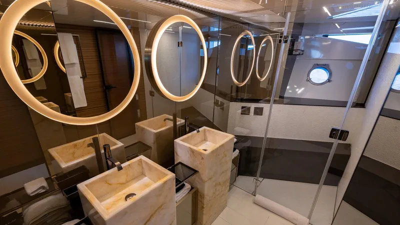 Slide: The Image of Ferretti 92 2018 - 39