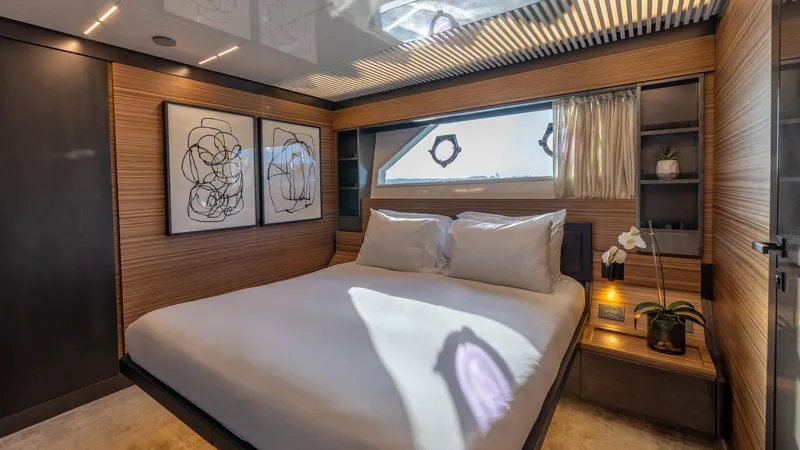 Slide: The Image of Ferretti 92 2018 - 33