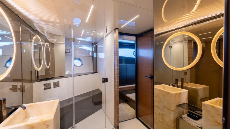 Slide: The Image of Ferretti 92 2018 - 38