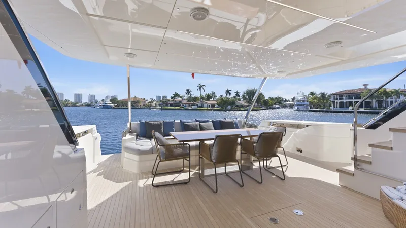 Slide: The Image of Ferretti 92 2018 - 19