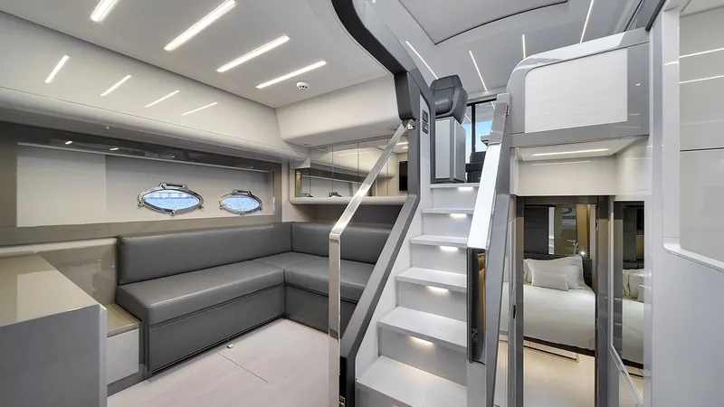 Slide: The Image of Pershing 62 2020 - 21