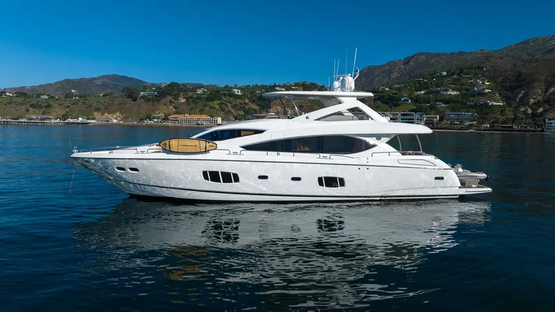 Slide: The Image of Sunseeker 88 2011 - 1