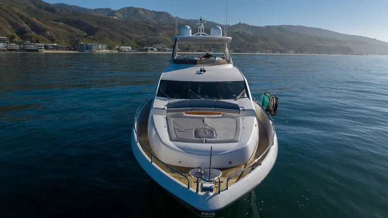 Slide: The Image of Sunseeker 88 2011 - 4