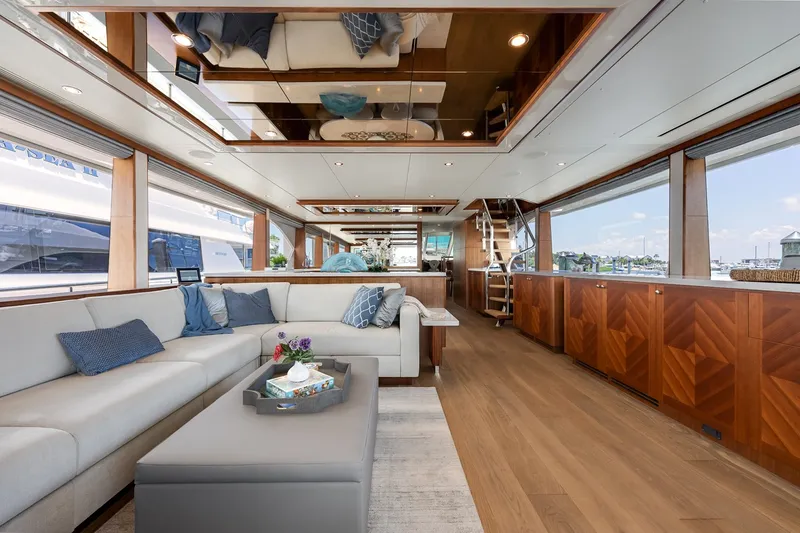 Slide: The Image of Ocean Alexander 100 2017 - 20