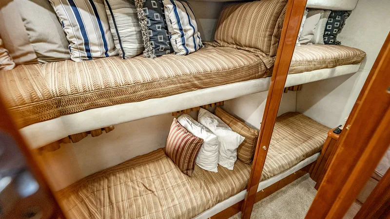 Slide: The Image of Sunseeker 62 2007 - 40