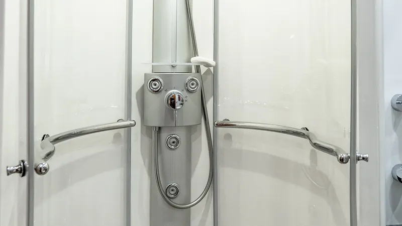 Slide: The Image of Sunseeker 62 2007 - 37