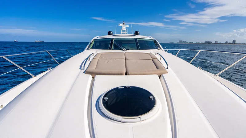 Slide: The Image of Sunseeker 62 2007 - 16