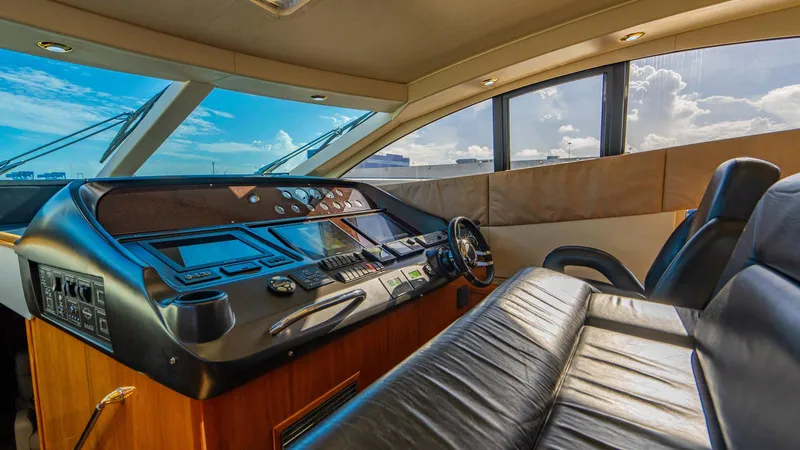 Slide: The Image of Sunseeker 62 2007 - 26