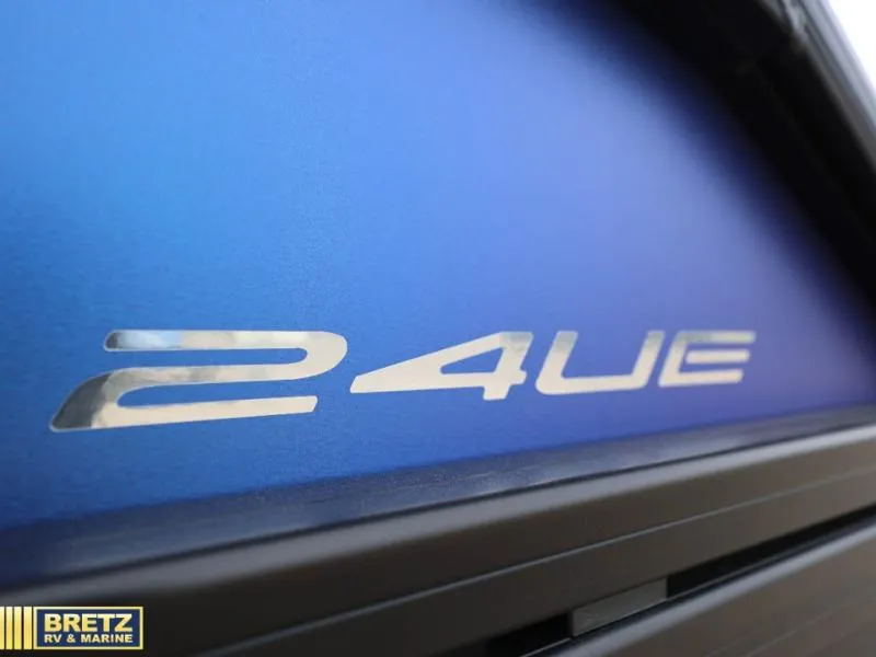 Slide: The Image of Barletta Boats C24UE 2026 - 17